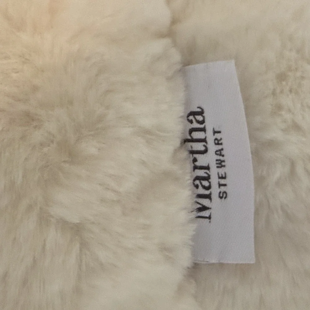 Martha Stewart Cream Plush Pumpkin Pillow Neutral Fall Autumn Farmhouse‎ 12x14